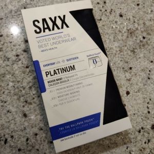 New In Box SAXX Platinum Medium Navy Boxer Briefs